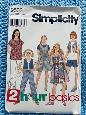 Simplicity Sewing pattern 9533 girls jumper top skirt pant